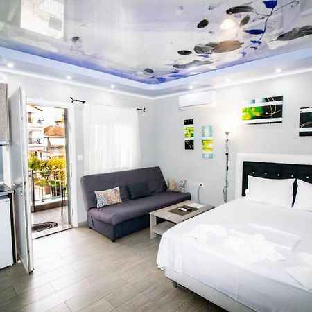 Katrine Rooms Nea Kallikrateia Zimmer foto