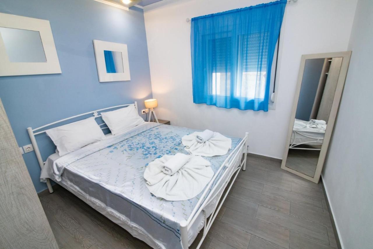 Katrine Rooms Nea Kallikrateia Exterior foto